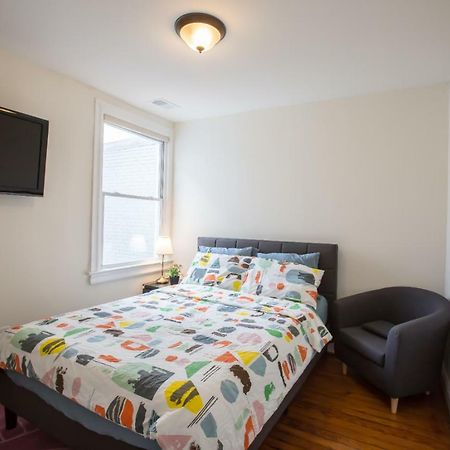 3-Min Walk To Petworth Metro Station ;10 Mins To Convention Center: Private Cozy And Quiet Bedroom And Bathroom Washington Dış mekan fotoğraf