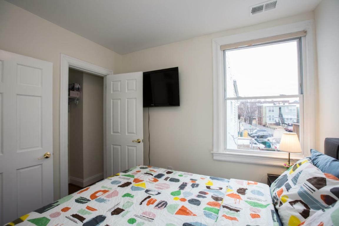 3-Min Walk To Petworth Metro Station ;10 Mins To Convention Center: Private Cozy And Quiet Bedroom And Bathroom Washington Dış mekan fotoğraf